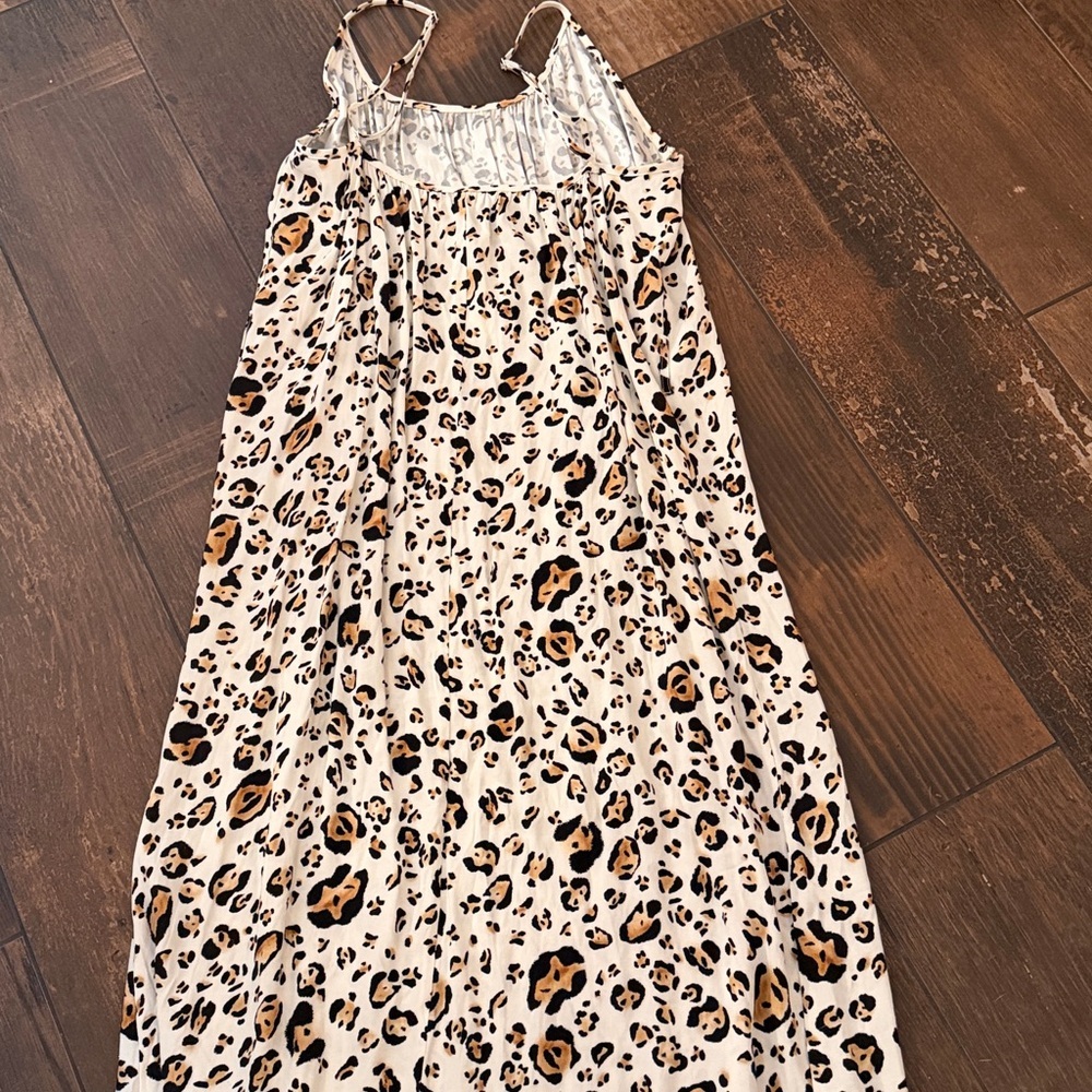 Corey Lynn Calter Leopard Print Midi Dress XL NWT - Picture 4 of 4